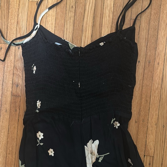 Reformation size 2 floral dress - Picture 3 of 5